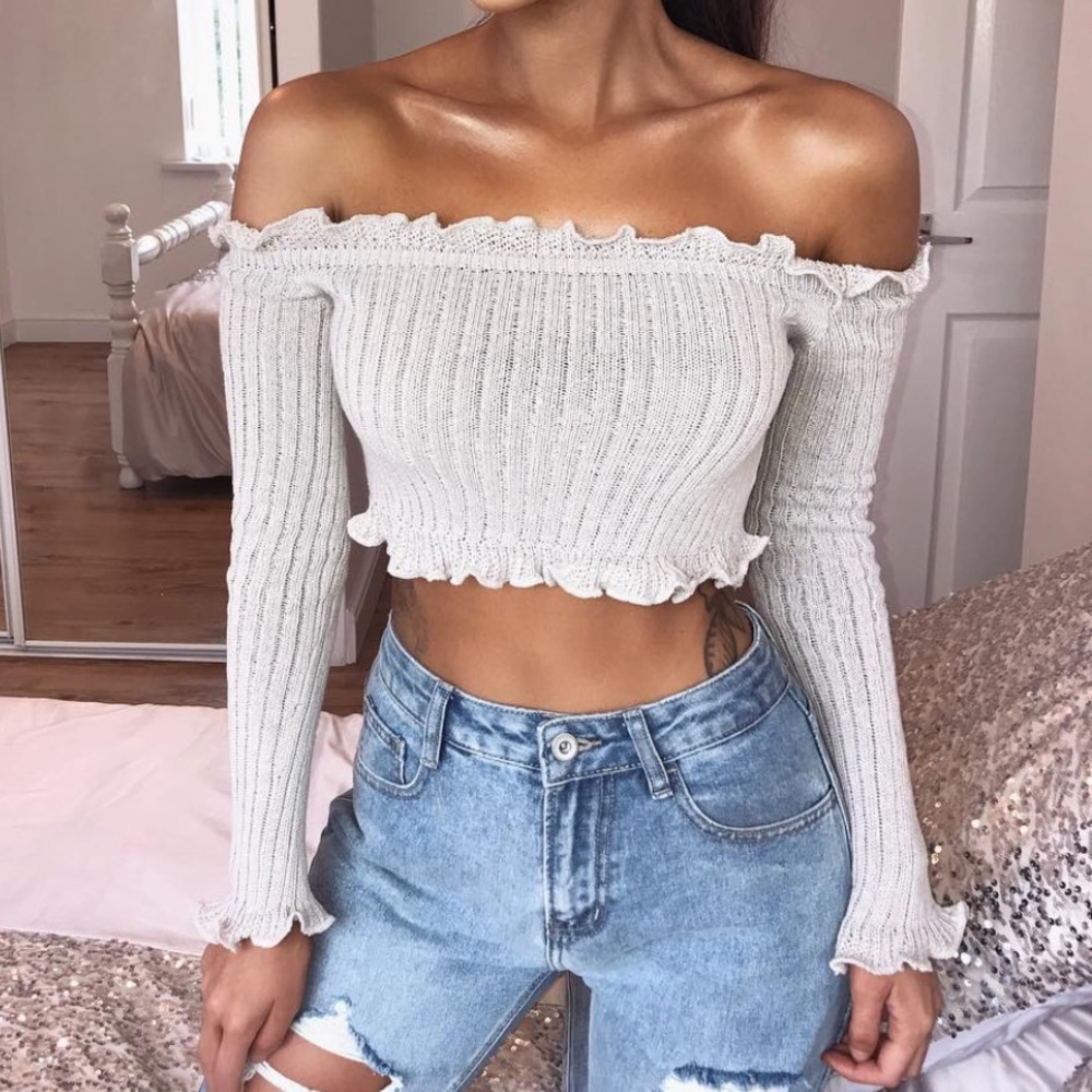 NWOT! Sorelle: Olive Knit Long Sleeve Crop Top